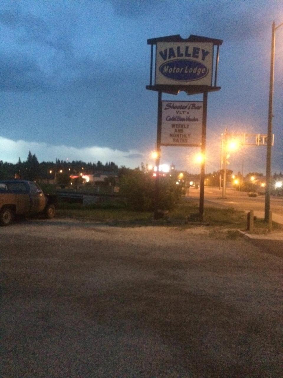 Valley Motor Lodge Minnedosa Luaran gambar