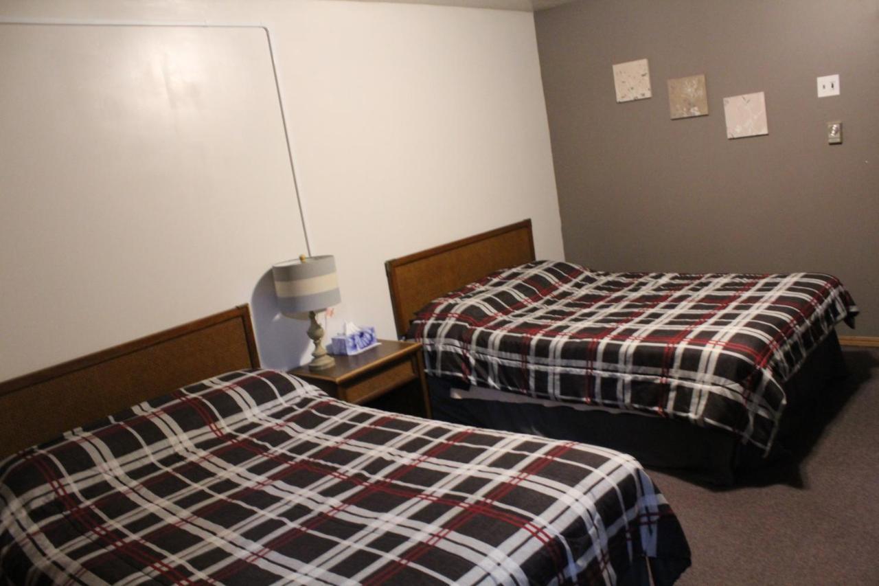 Valley Motor Lodge Minnedosa Luaran gambar