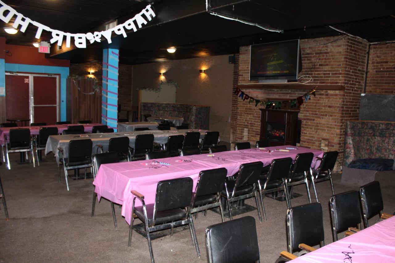 Valley Motor Lodge Minnedosa Luaran gambar